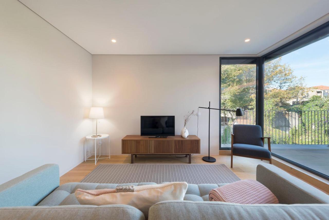 Lovelystay - Primrose 2Br Flat With Free Parking, Ac And Balcony Πόρτο Εξωτερικό φωτογραφία